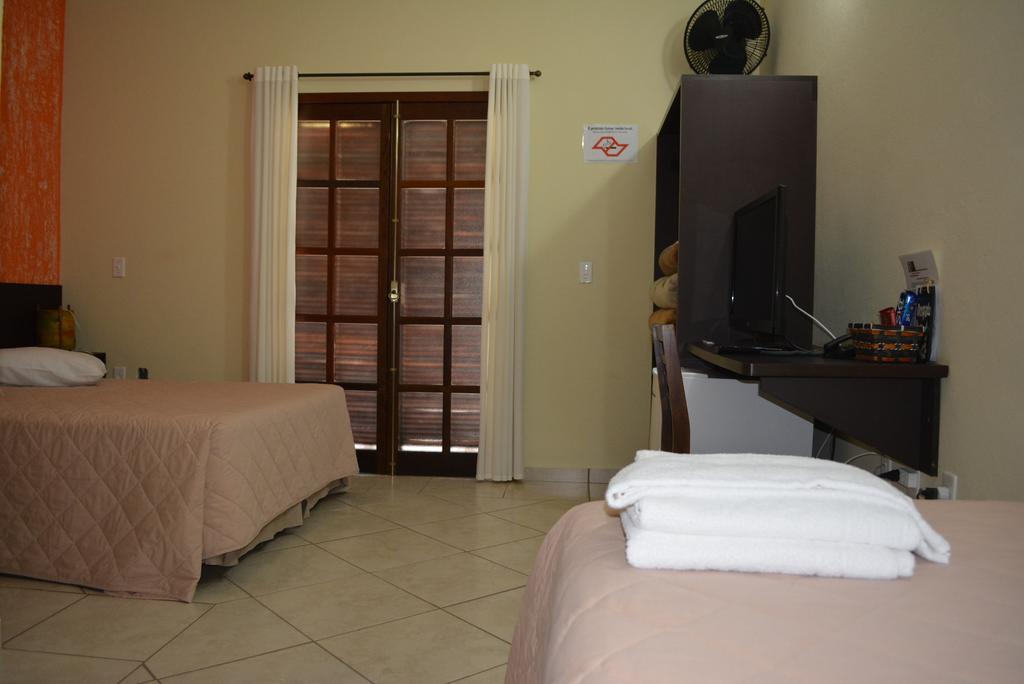 Hotel Fazenda Floresta Do Lago Socorro  Eksteriør billede